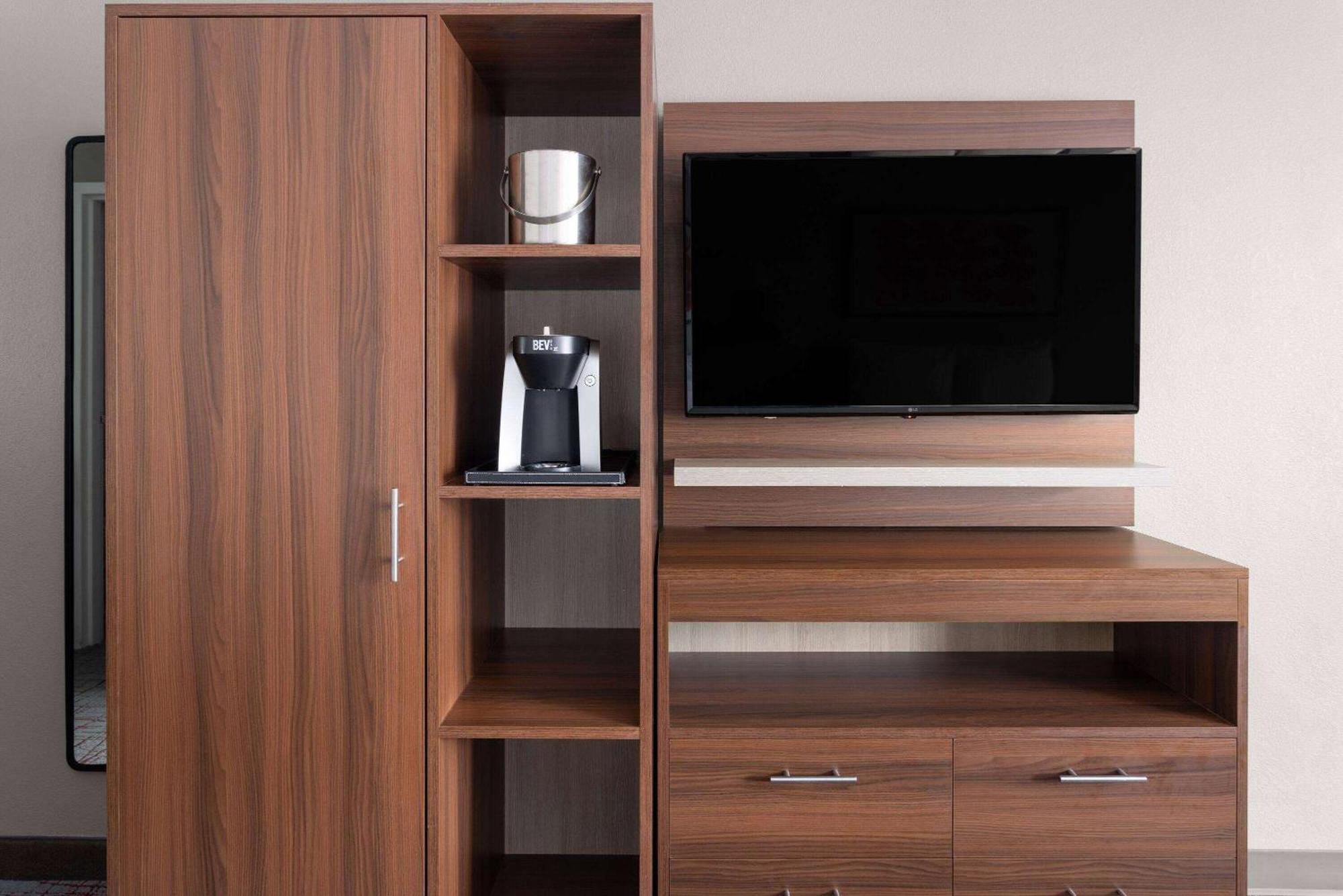 Hawthorn Extended Stay By Wyndham Columbia-Ft Jackson Eksteriør bilde